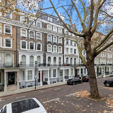 Appartamento Londwell, Boutique Bliss Nestled In Knightsbridge By Harrods Londra Esterno foto
