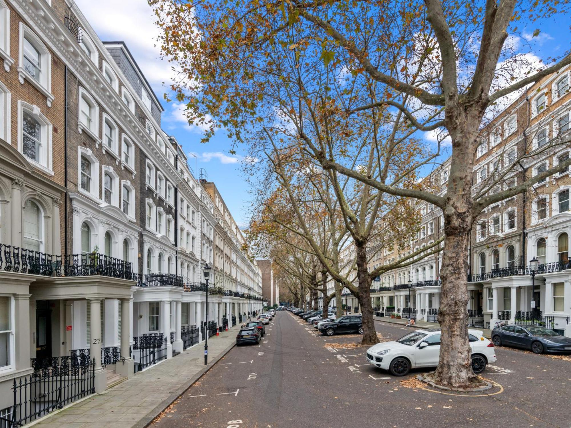 Appartamento Londwell, Boutique Bliss Nestled In Knightsbridge By Harrods Londra Esterno foto